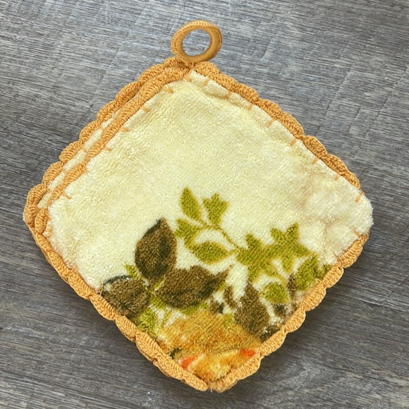 •| vintage potholder - Picture 4 of 6